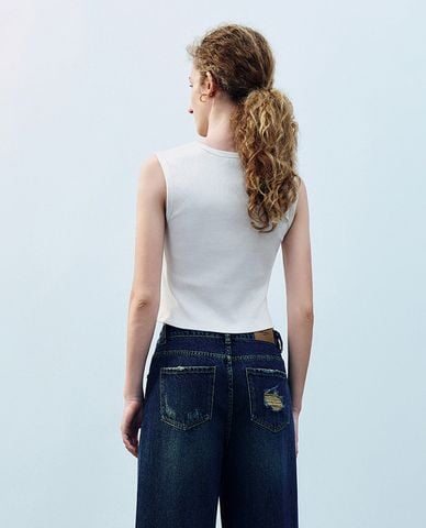  URBAN REVIVO - Áo sát nách nữ cổ vuông trẻ trung 