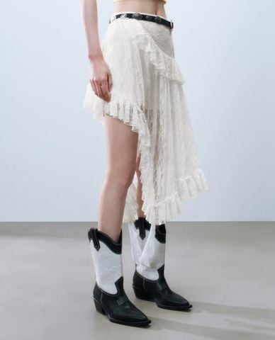  URBAN REVIVO - Chân váy xếp tầng midi phối ren 