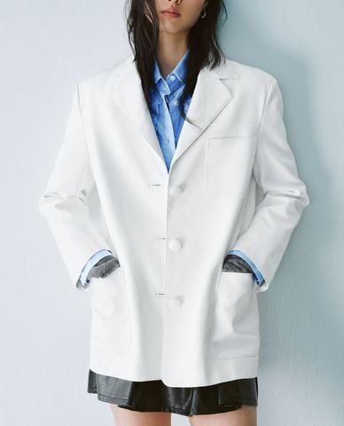  URBAN REVIVO - Áo khoác blazer nữ cổ V thanh lịch 