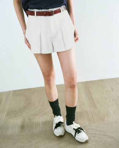  URBAN REVIVO - Quần short ổng rộng nữ phối ren 