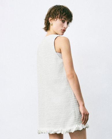  URBAN REVIVO - Đầm sát nách mini phom suông Ruffle Tweed A-Line 