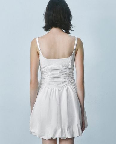  URBAN REVIVO - Đầm hai dây mini dáng phồng nhún eo 