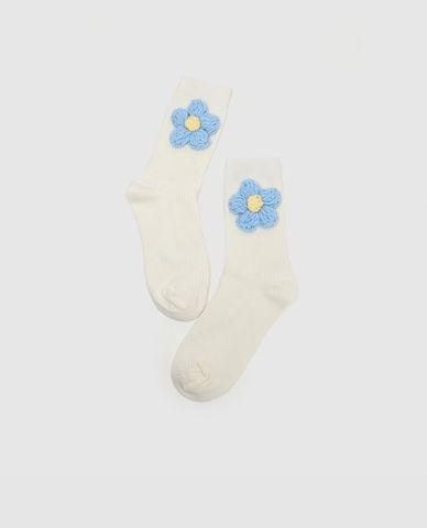  URBAN REVIVO - Vớ nữ cổ cao đính hoa nữ tính 