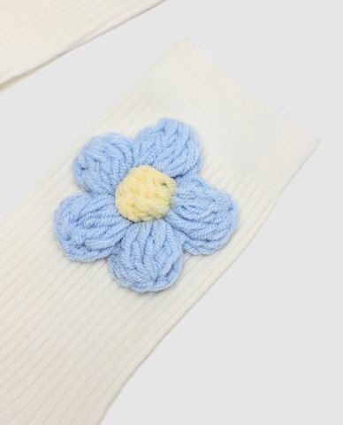  URBAN REVIVO - Vớ nữ cổ cao đính hoa nữ tính 