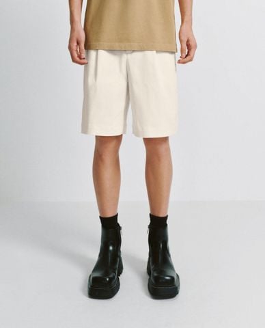  URBAN REVIVO - Quần short nam ngang gối hiện đại 