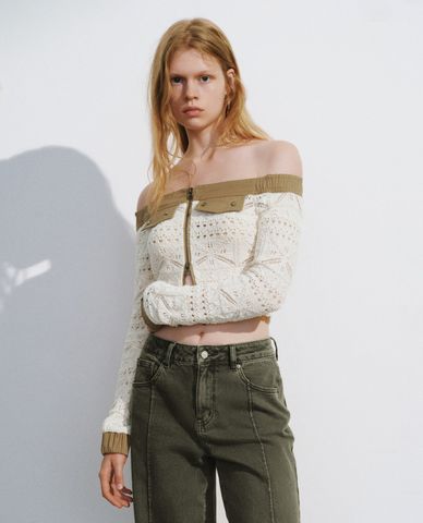  URBAN REVIVO - Áo trễ vai nữ dệt kim tay dài Zipper Front 