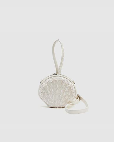  URBAN REVIVO - Túi đeo vai nữ Shell Pearl Décor 