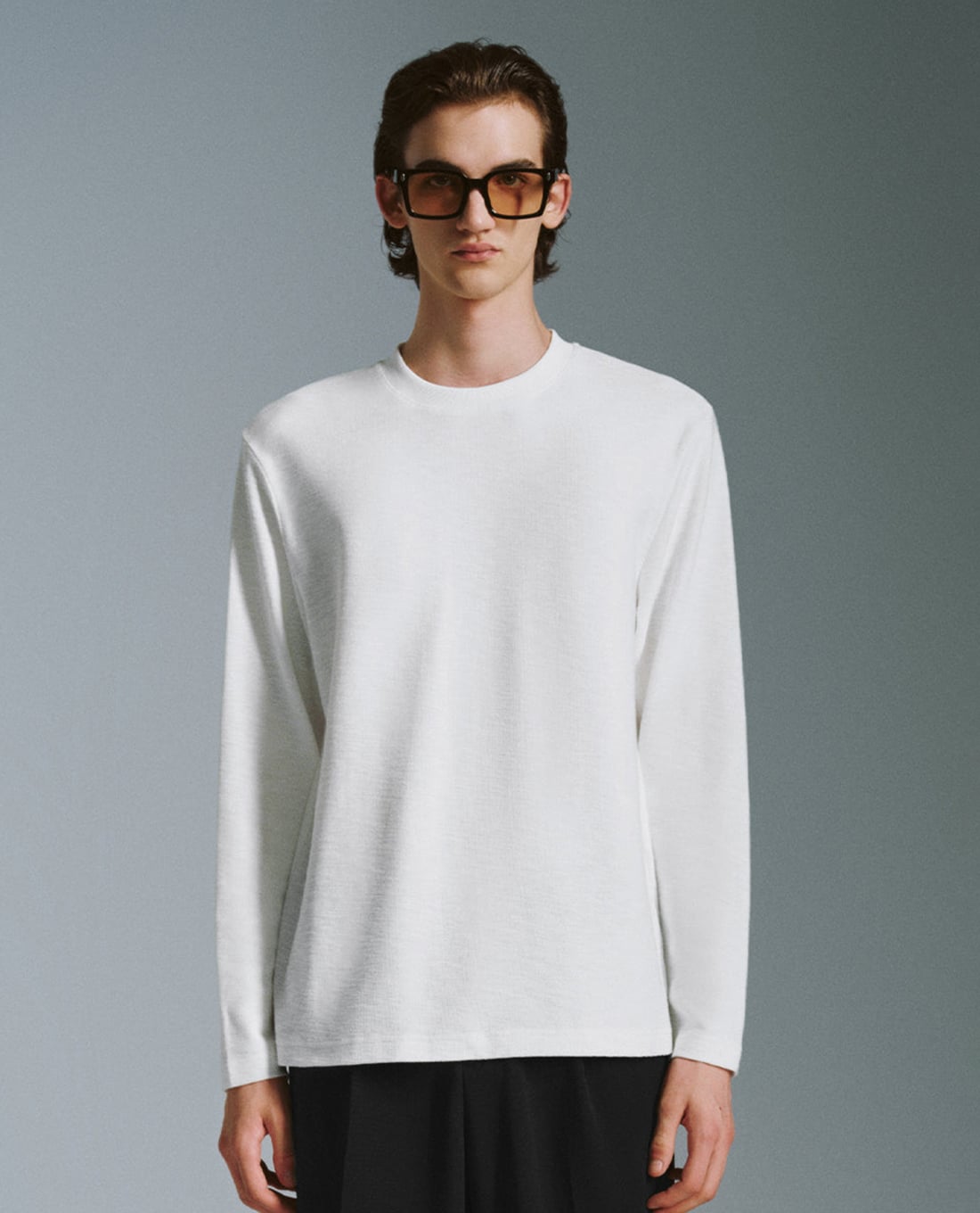 URBAN REVIVO - Áo thun nam cổ tròn tay dài Knitted