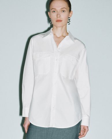  URBAN REVIVO - Áo sơ mi nữ cổ bẻ tay dài Button Up Loose 