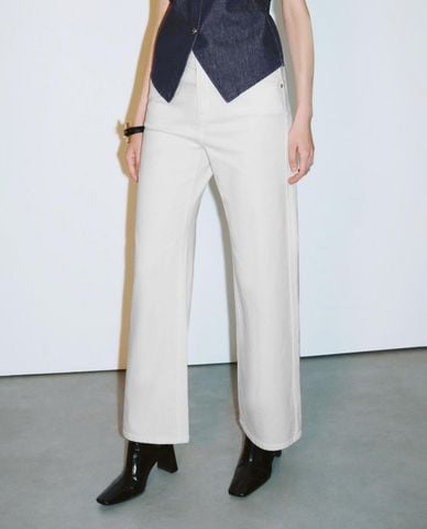  URBAN REVIVO - Quần jeans nữ ống rộng hiện đại 