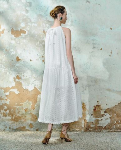  URBAN REVIVO - Đầm sát nách midi cổ tròn Lace 