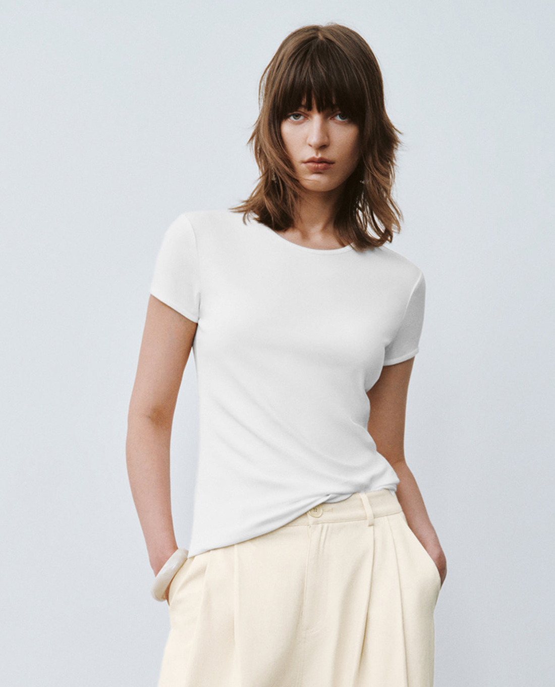 URBAN REVIVO - Áo thun nữ cổ tròn tay ngắn Skinny