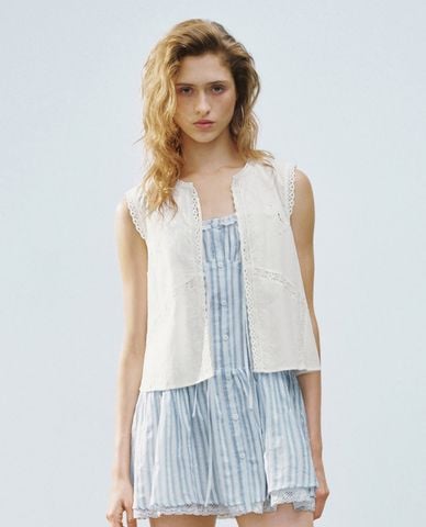  URBAN REVIVO - Áo khoác croptop nữ viền ren 