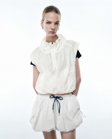  URBAN REVIVO - Áo khoác gió nữ tay ngắn thời trang 