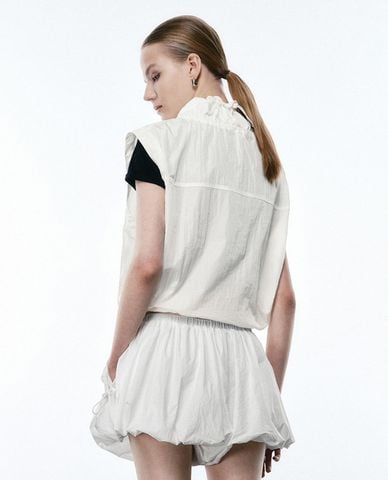  URBAN REVIVO - Áo khoác gió nữ tay ngắn thời trang 