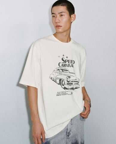  URBAN REVIVO - Áo thun nam in họa tiết cá tính 