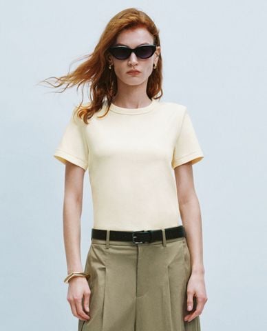  URBAN REVIVO - Áo thun nữ cổ tròn tay ngắn Straight 