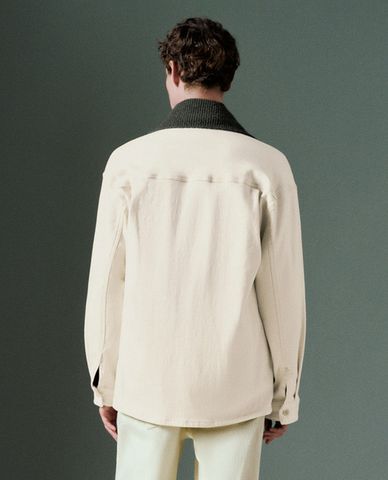  URBAN REVIVO - Áo sơ mi nam cổ bẻ tay dài Loose 