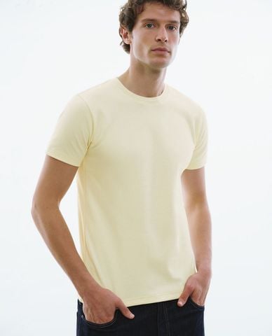  URBAN REVIVO - Áo thun nam cổ tròn tay ngắn trẻ trung Straight 