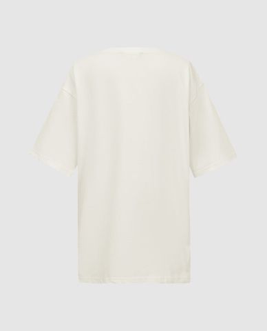  URBAN REVIVO - Áo thun nữ cổ tròn tay ngắn in hình sinh động 