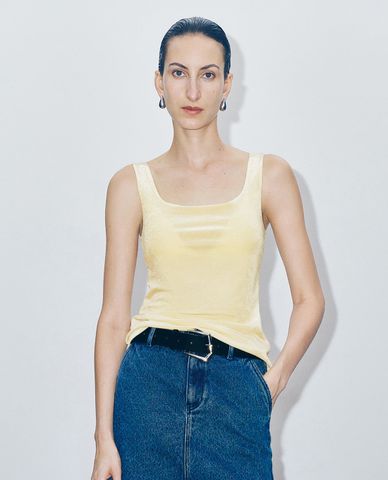  URBAN REVIVO - Áo hai dây nữ cổ chữ U thời trang 