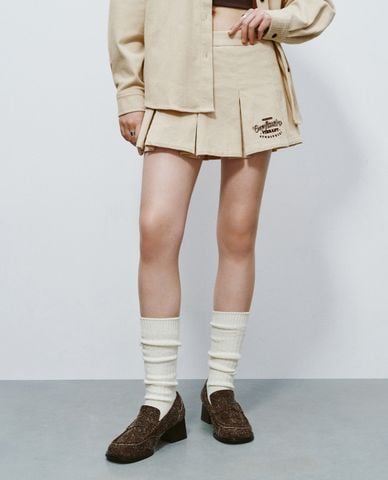  URBAN REVIVO - Chân váy xếp li mini hiện đại 