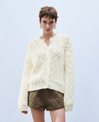  URBAN REVIVO - Áo khoác cardigan nữ cổ V thanh lịch 