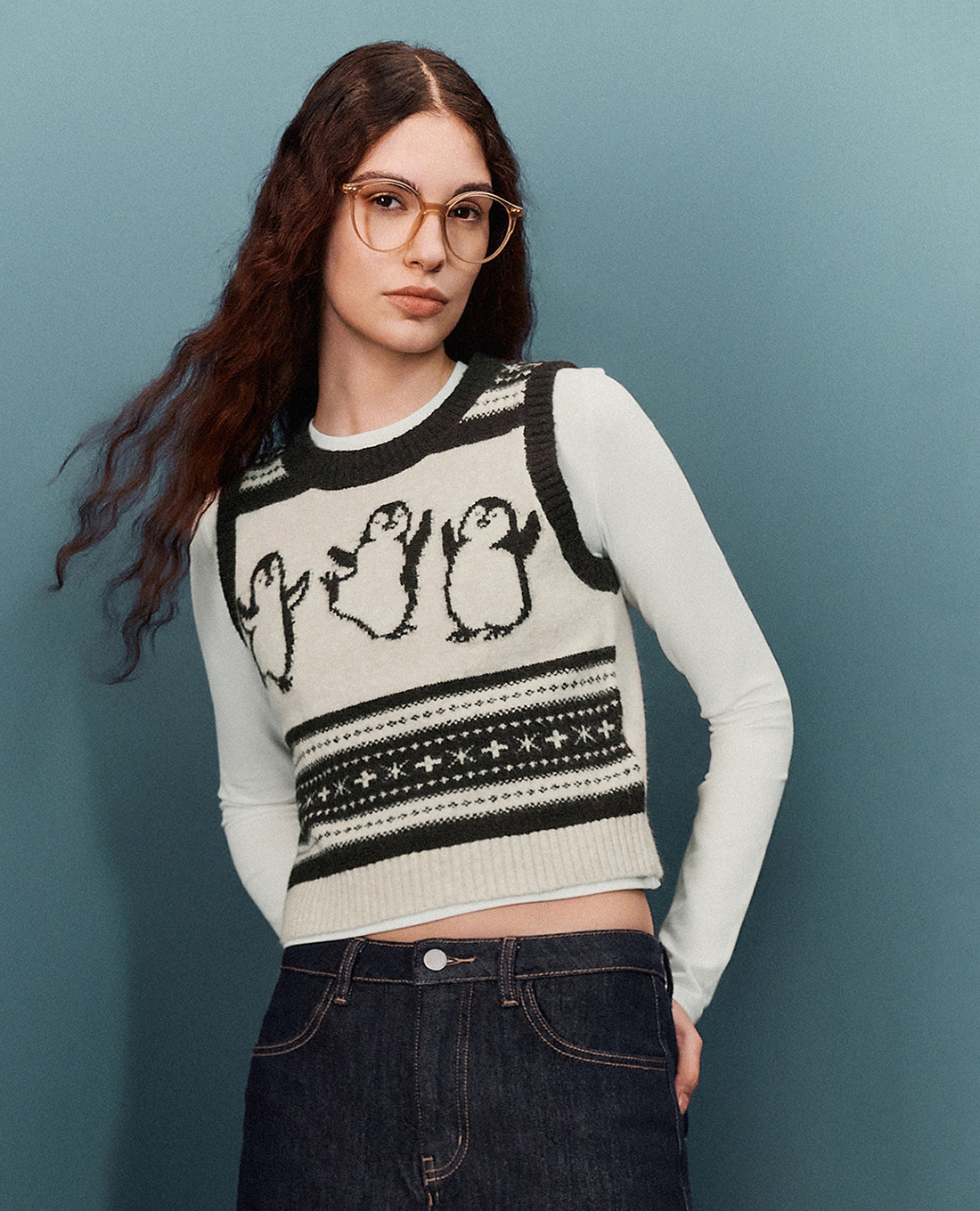 URBAN REVIVO - Áo khoác gilet nữ dệt kim cổ tròn hiện đại
