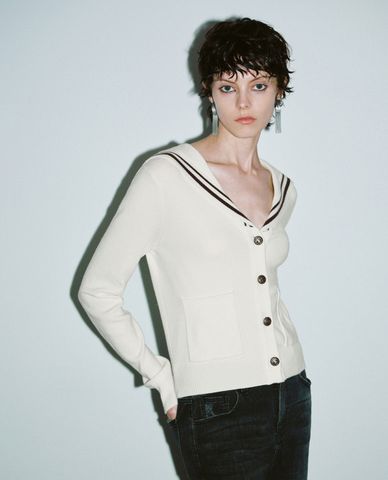  URBAN REVIVO - Áo khoác cardigan nữ cổ V tay dài Sailor 