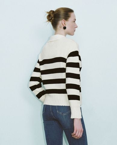  URBAN REVIVO - Áo sweatshirt nữ cổ bẻ tay dài 