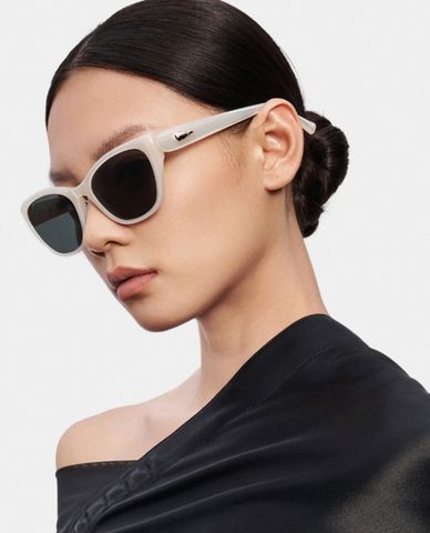  MUJOSH - Kính mát nữ gọng mắt mèo cá tính 