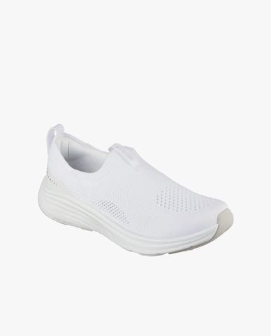  SKECHERS - Giày slip on nữ D'Lux Comfort 2.0 