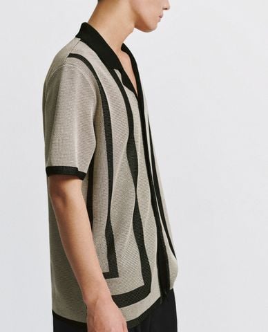  URBAN REVIVO - Áo dệt kim nam cổ bẻ tay ngắn 