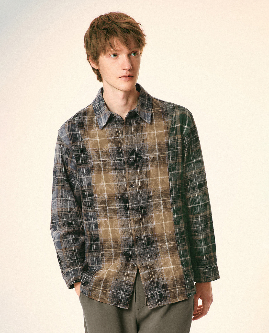 URBAN REVIVO - Áo sơ mi nam cổ bẻ tay dài Plaid Button Up Loose