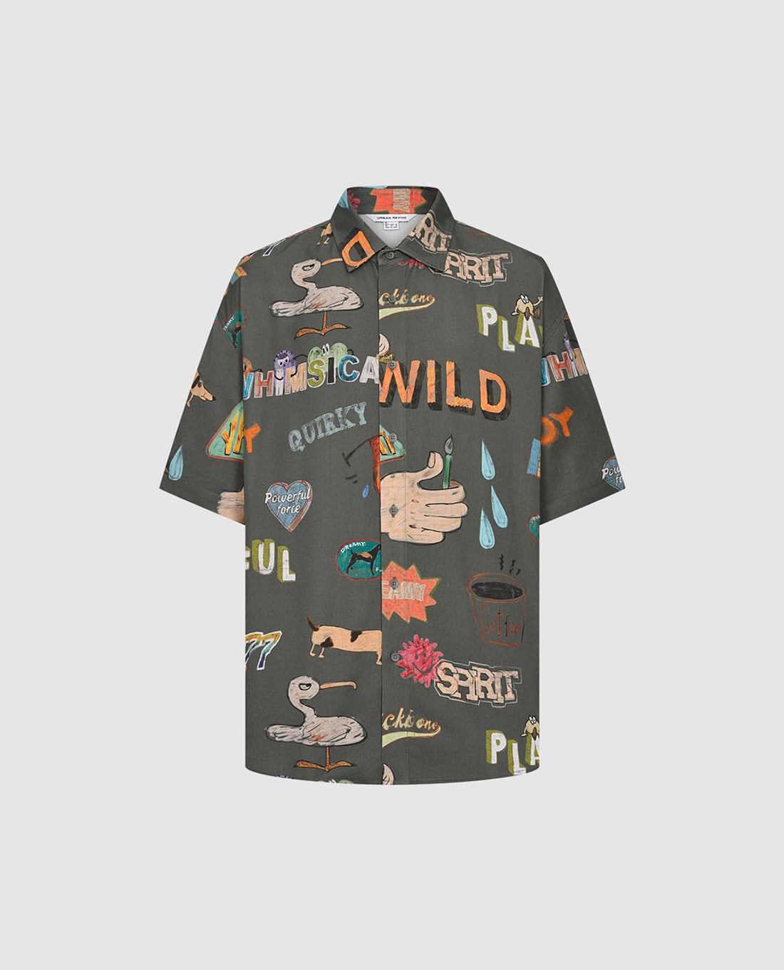 URBAN REVIVO - Áo sơ mi nam cổ bẻ tay ngắn in hoạ tiết