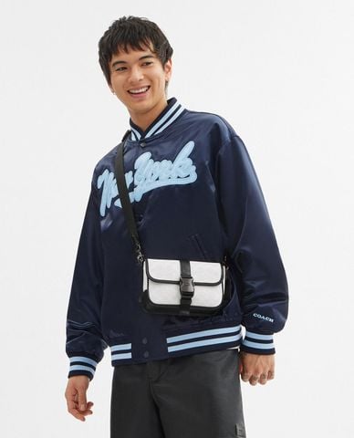  COACH - Túi đeo chéo nam League 19 In Signature Canvas 