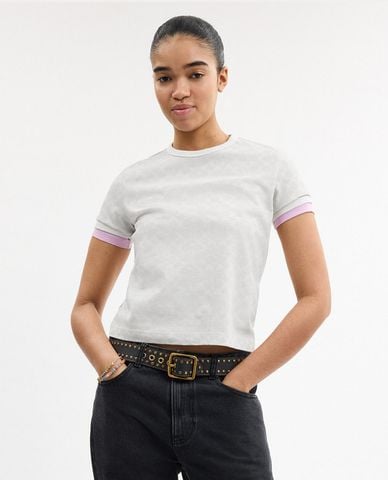  COACH - Áo thun nữ cổ tròn tay ngắn Signature Ringer 