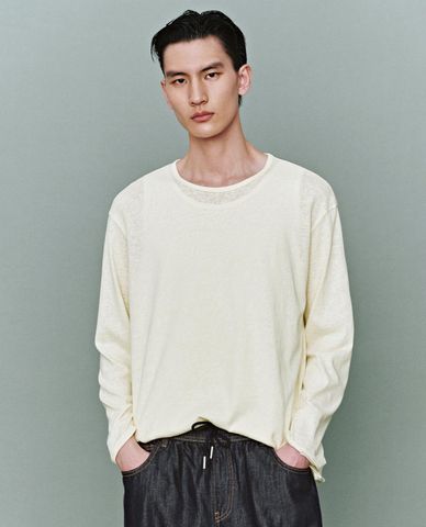  URBAN REVIVO - Áo thun nam cổ tròn tay dài 