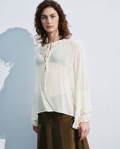  URBAN REVIVO - Áo kiểu nữ tay dài phối tua rua 