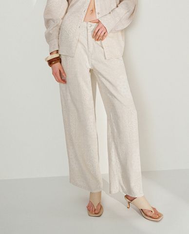  URBAN REVIVO - Quần nữ ống rộng in họa tiết 