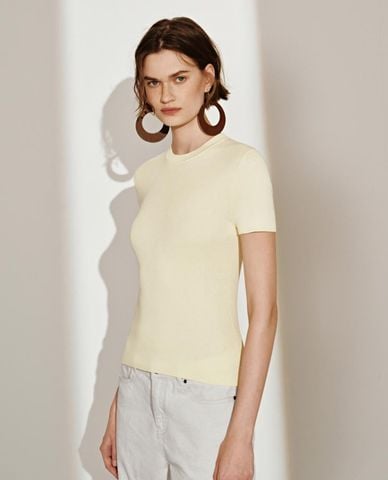  URBAN REVIVO - Áo dệt kim nữ cổ tròn tay ngắn phom ôm 