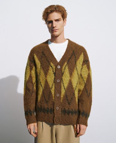  URBAN REVIVO - Áo khoác cardigan nam cổ V tay dài thời thượng 