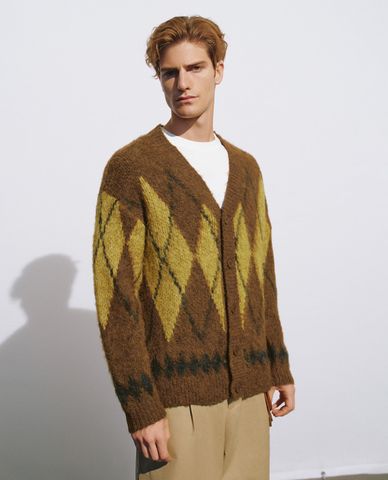  URBAN REVIVO - Áo khoác cardigan nam cổ V tay dài thời thượng 