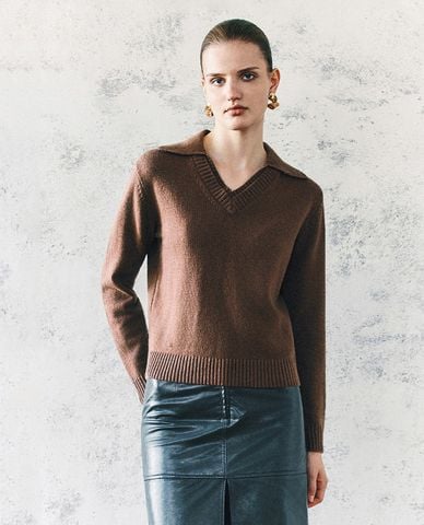  URBAN REVIVO - Áo dệt kim nữ cổ V tay dài Lapel 