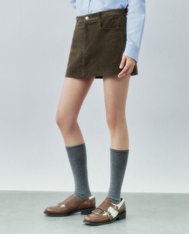  URBAN REVIVO - Chân váy chữ A mini trẻ trung 