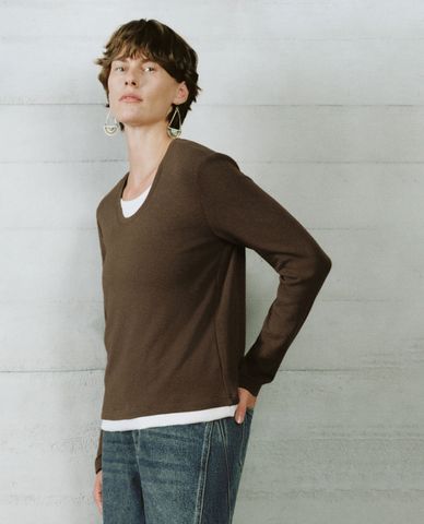  URBAN REVIVO - Áo thun nữ cổ tròn tay dài Regular 