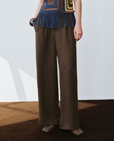  URBAN REVIVO - Quần nữ ống rộng cạp cao thanh lịch 