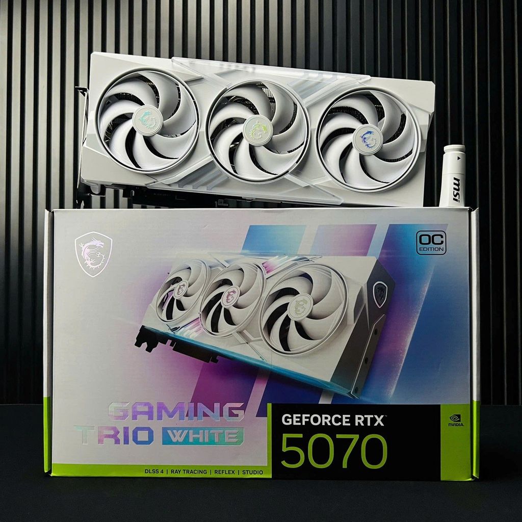 (NEW) MSI GeForce RTX 5070 12G GAMING TRIO OC WHITE GDDR7
