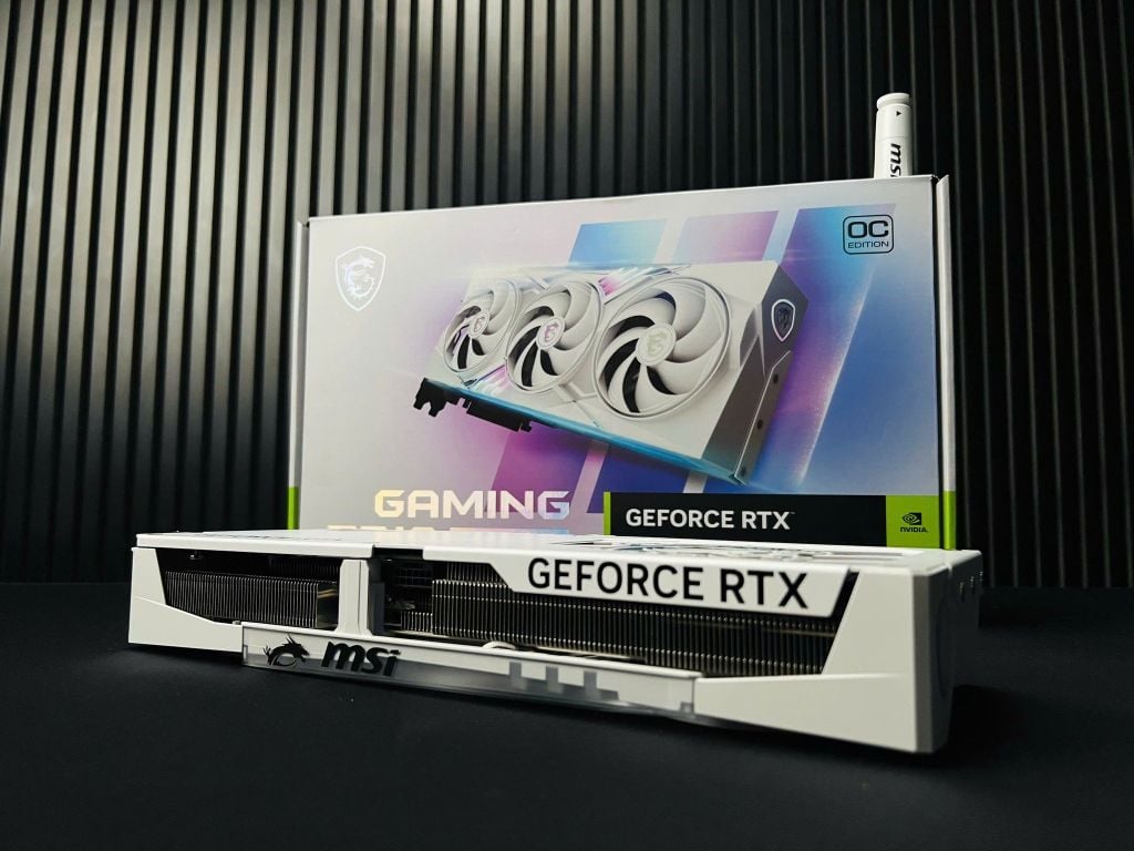 (NEW) MSI GeForce RTX 5070 12G GAMING TRIO OC WHITE GDDR7