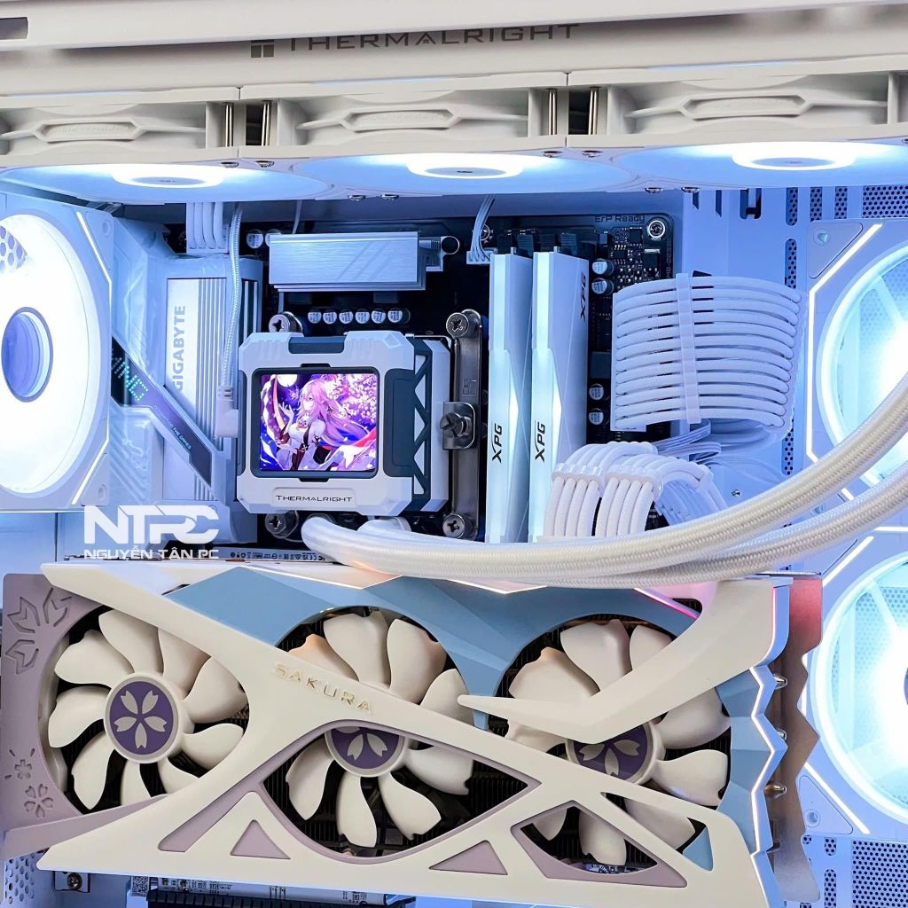 (2ND) VGA AMD RADEON YESTON RX 6800XT 16G SAKURA HITOMI